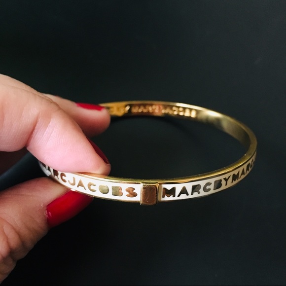 Marc By Marc Jacobs Skinny Logo Bangle Bracelet - Picture 3 of 7